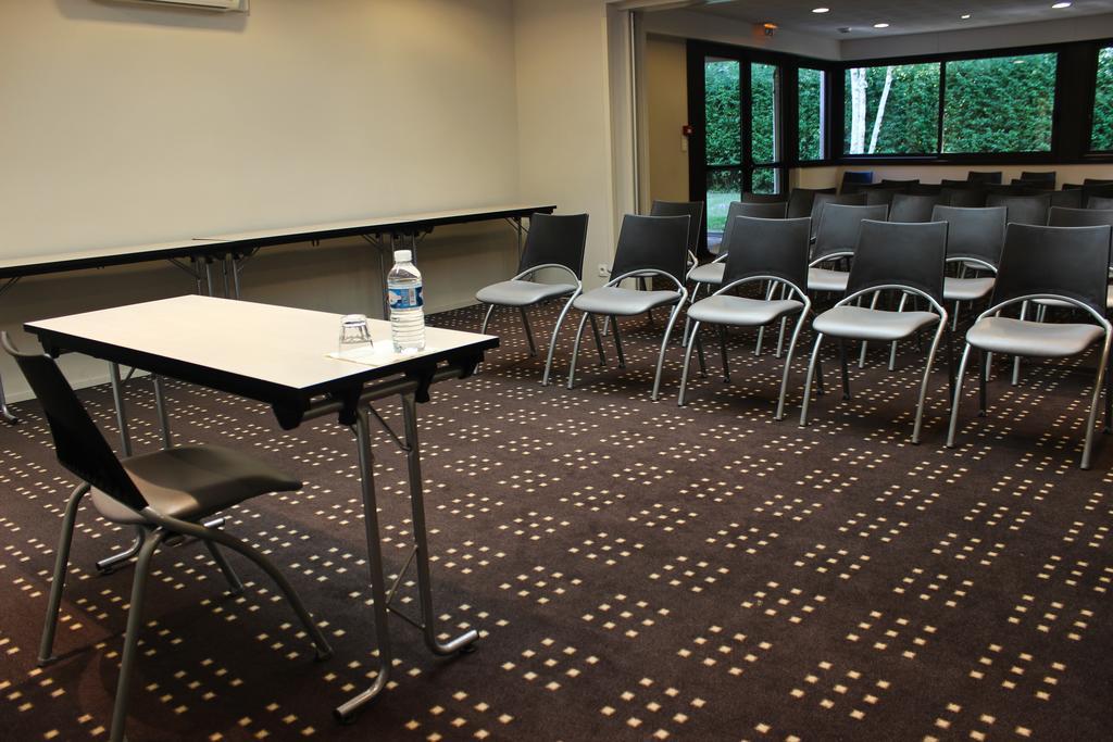 Kyriad Rennes Nord Hotel Экстерьер фото